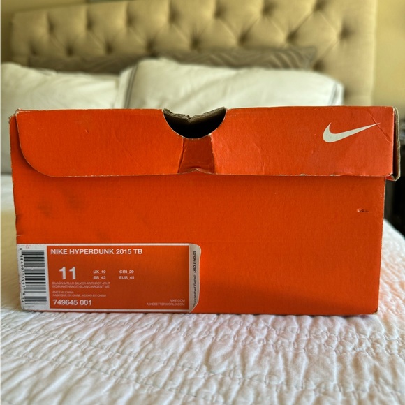 Nike Hyperdunk Basketball Mens Shoes size 11 - Picture 3 of 9